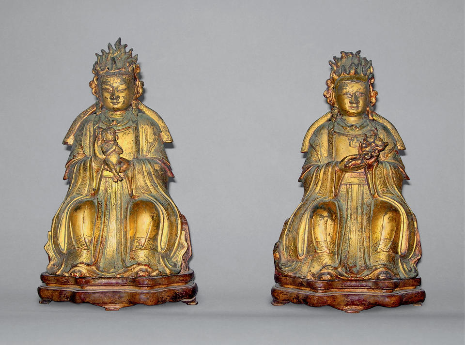 Pair of Daoist Deities: (left) Songzi Niangniang (送子娘娘) and (right) Yanguang Niangniang (眼光娘娘)