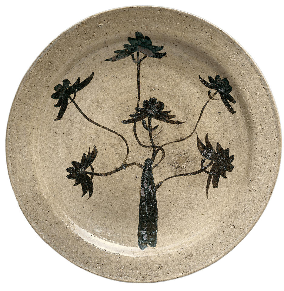 Platter with pine tree